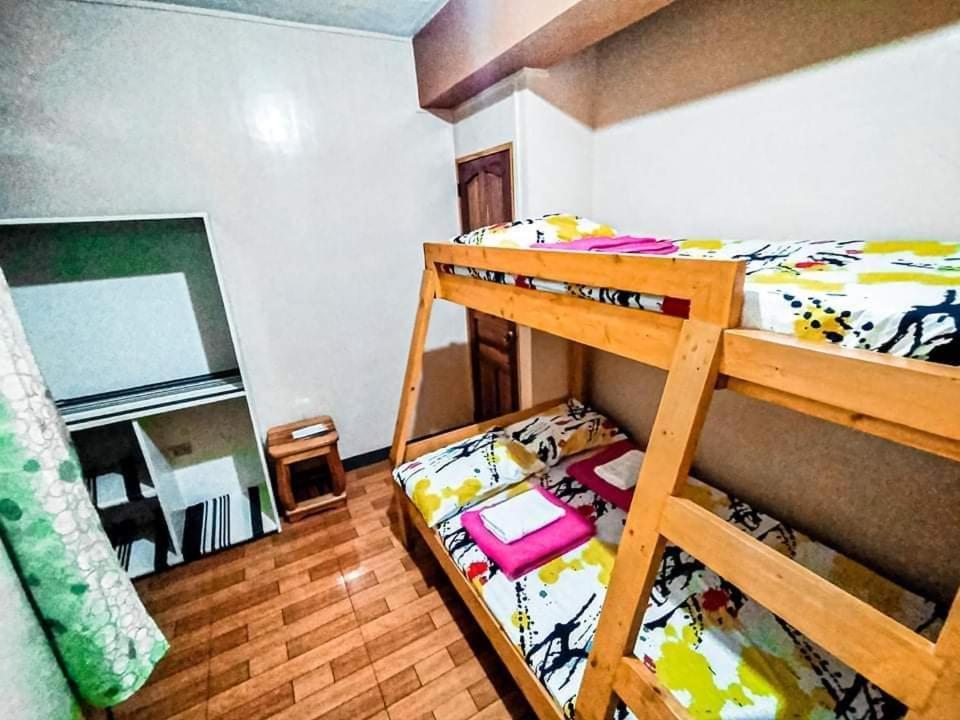 Jo-Za-Na'S Hostel Baguio City Номер фото